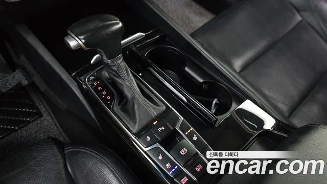 Kia K7 2017 thumb 9