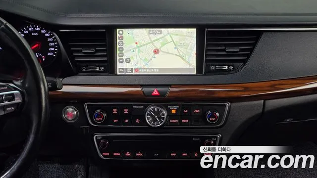 Kia K7 2017 thumb 12