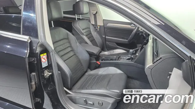 Volkswagen Arteon 2019 thumb 11
