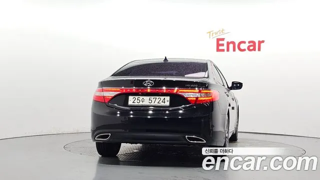 Hyundai Grandeur 2013 thumb 4