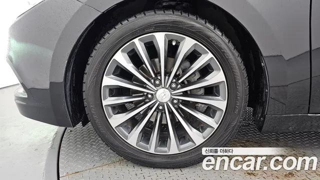 Hyundai Grandeur 2013 thumb 5