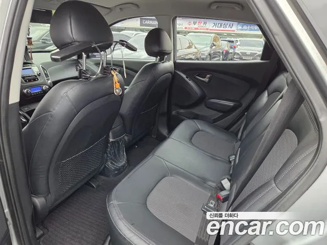 Hyundai Tucson 2010 thumb 4