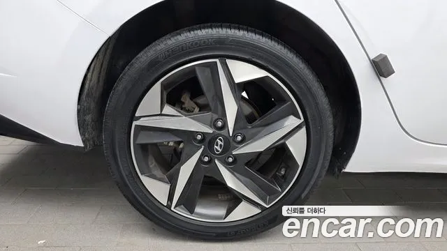 Hyundai Avante 2020 thumb 5