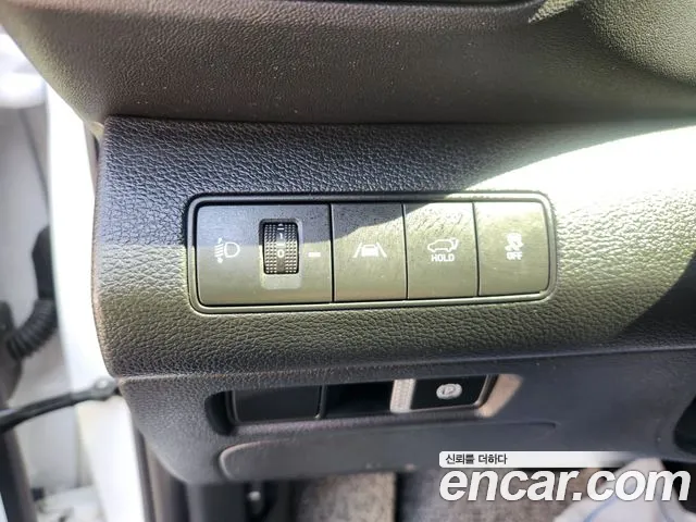 Hyundai Santa Fe 2022 thumb 7