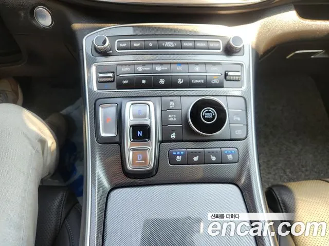 Hyundai Santa Fe 2022 thumb 10