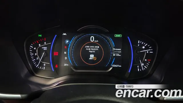 Hyundai Santa Fe 2018 thumb 8