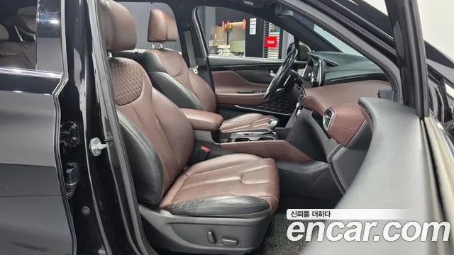 Hyundai Santa Fe 2018 thumb 11