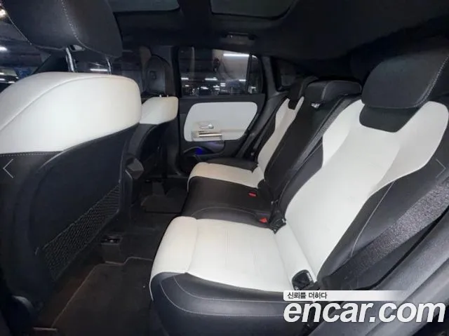Mercedes-Benz GLA 2020 thumb 7