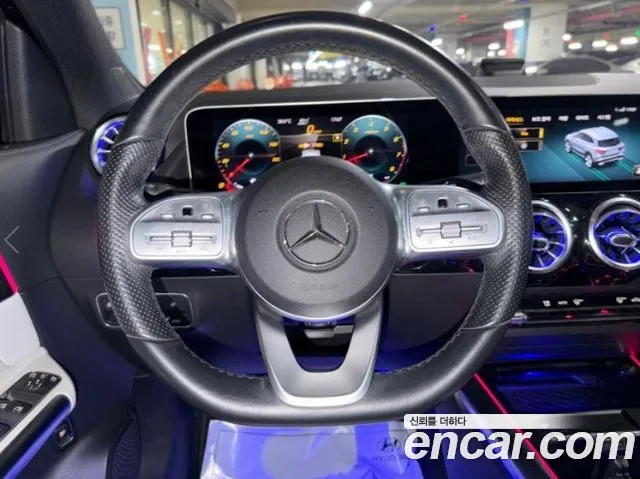 Mercedes-Benz GLA 2020 thumb 8