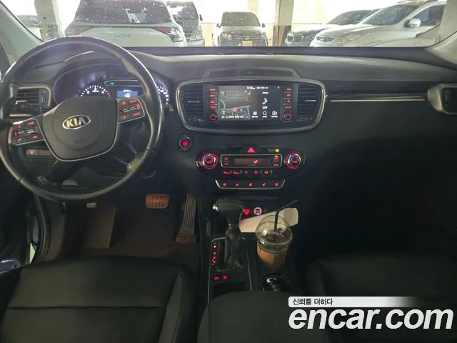 Kia Sorento 2018 thumb 7