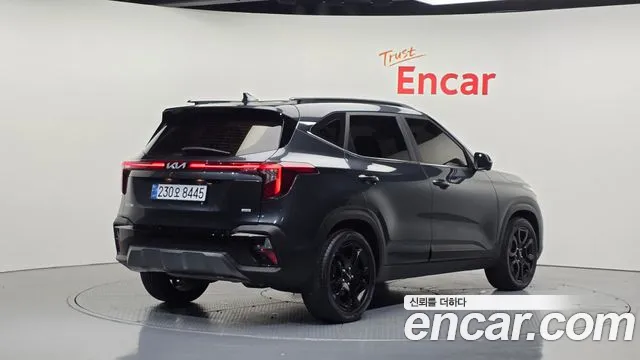 Kia Seltos 2023 thumb 2