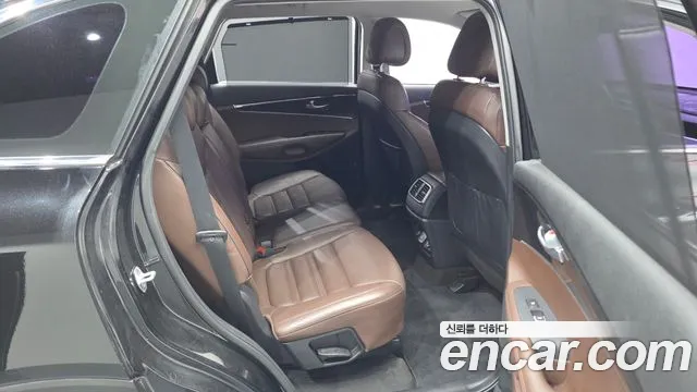 Kia Sorento 2015 thumb 10