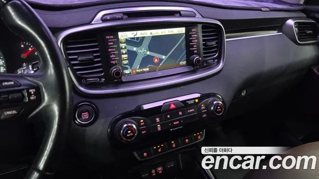Kia Sorento 2015 thumb 12