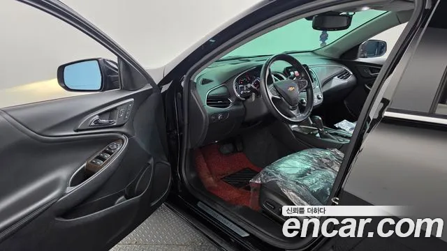 ChevroletGMDaewoo Malibu 2018 thumb 10