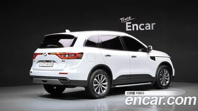Renault-KoreaSamsung Koleos 2019 thumb 2