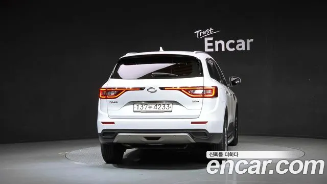Renault-KoreaSamsung Koleos 2019 thumb 4