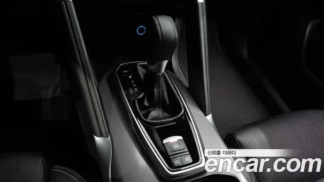 Renault-KoreaSamsung Koleos 2019 thumb 9