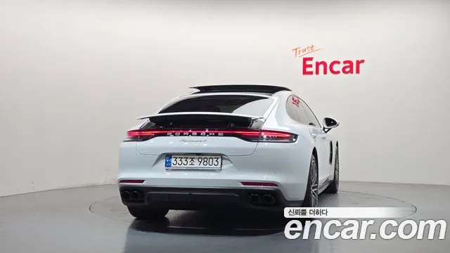 Porsche Panamera 2024 thumb 4