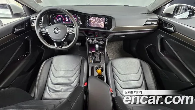 Volkswagen Jetta 2021 thumb 7