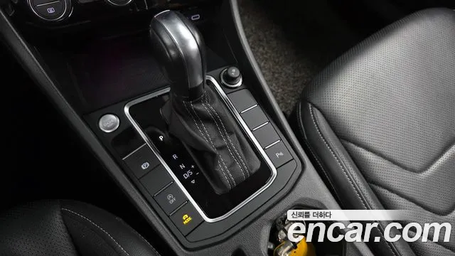 Volkswagen Jetta 2021 thumb 9