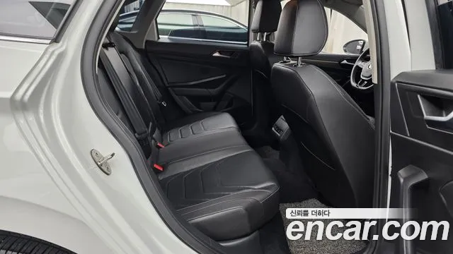 Volkswagen Jetta 2021 thumb 12