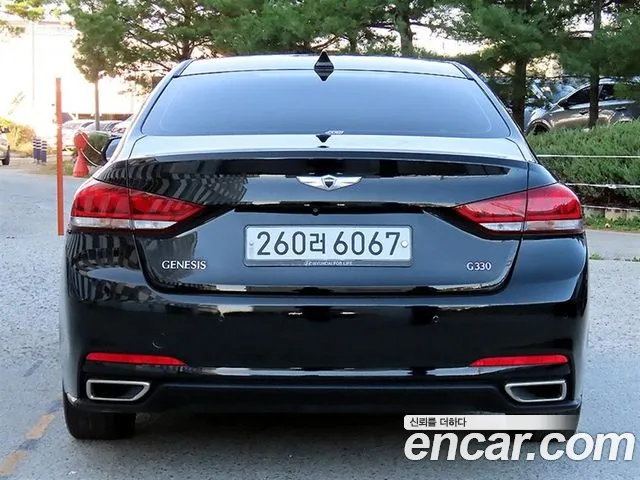 Hyundai Genesis 2015 thumb 4