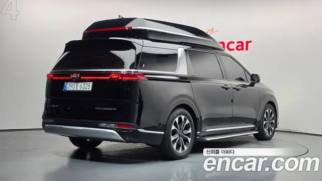 Kia Carnival 2021 thumb 2