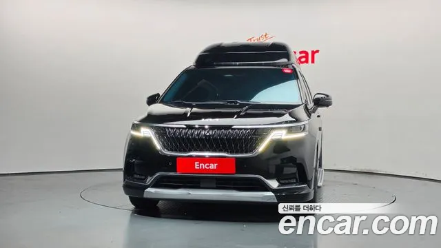 Kia Carnival 2021 thumb 3