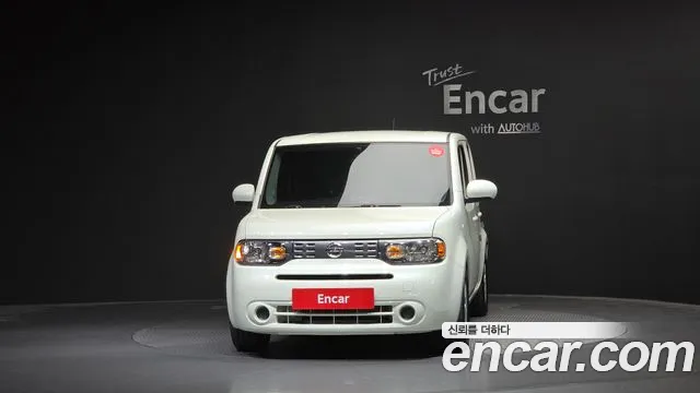 Nissan Cube 2011 thumb 3