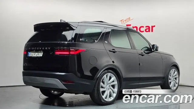 Land Rover Discovery 2021 thumb 2