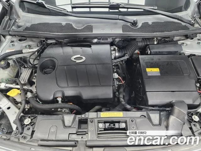 Renault-KoreaSamsung Fluence 2009 thumb 4