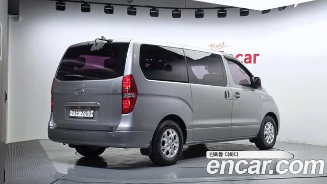 Hyundai Starex 2012 thumb 2