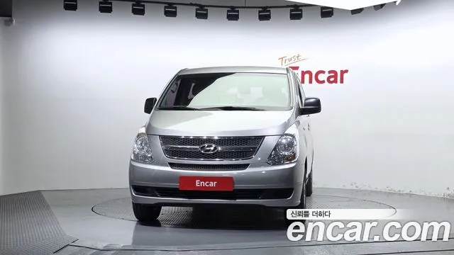 Hyundai Starex 2012 thumb 3