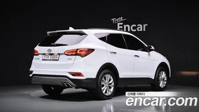 Hyundai Santa Fe 2017 thumb 2