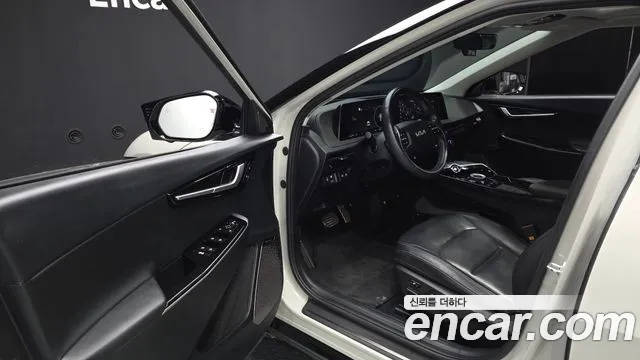 Kia EV6 2022 thumb 10