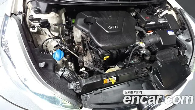 Hyundai Avante 2015 thumb 6