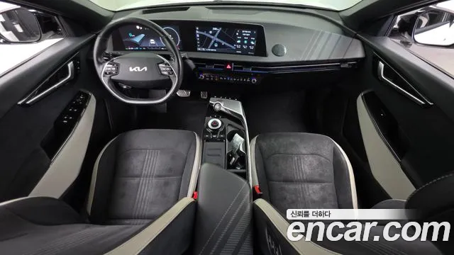 Kia EV6 2022 thumb 7