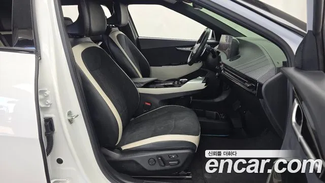 Kia EV6 2022 thumb 11