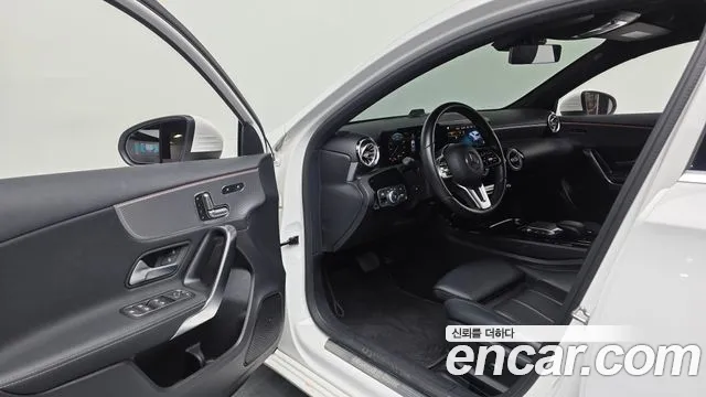 Mercedes-Benz A-Класс 2021 thumb 10