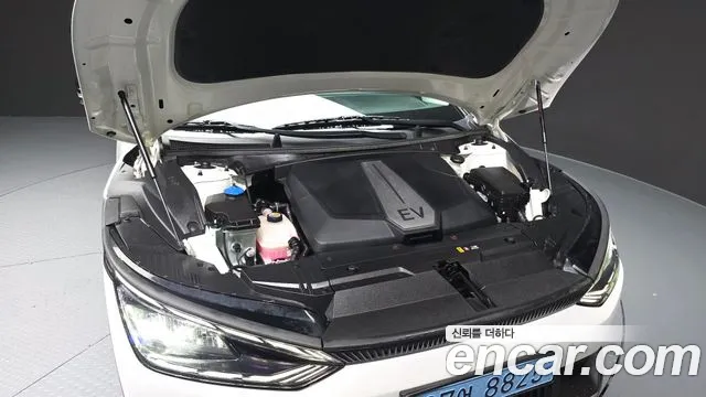 Kia EV6 2022 thumb 6