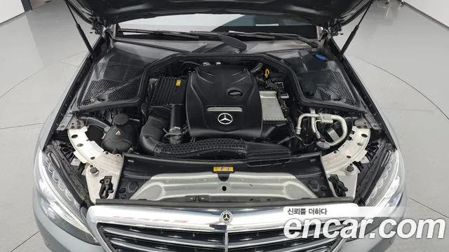 Mercedes-Benz C-Класс 2018 thumb 6