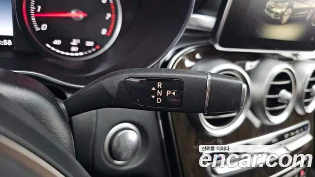 Mercedes-Benz C-Класс 2018 thumb 9