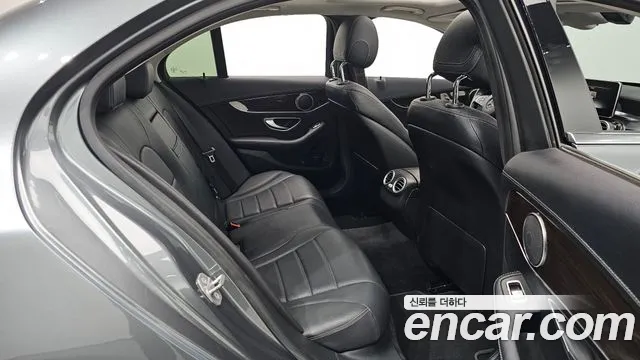 Mercedes-Benz C-Класс 2018 thumb 12