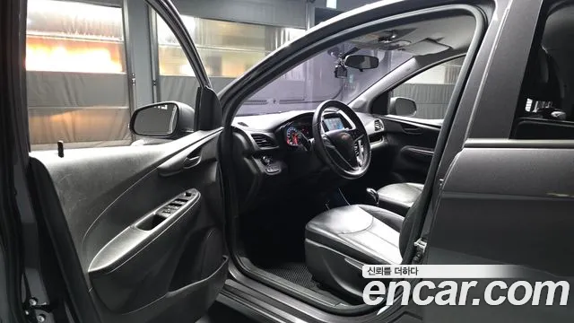 ChevroletGMDaewoo Spark 2016 thumb 10