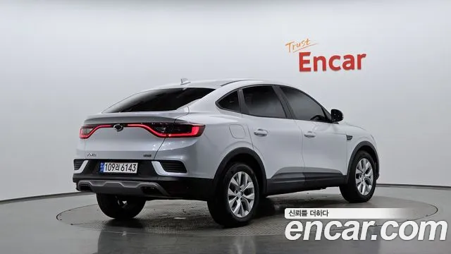 Renault-KoreaSamsung Arkana 2020 thumb 2