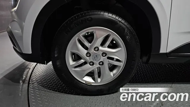 Hyundai Venue 2021 thumb 5