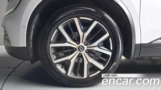 Renault-KoreaSamsung Koleos 2023 thumb 4