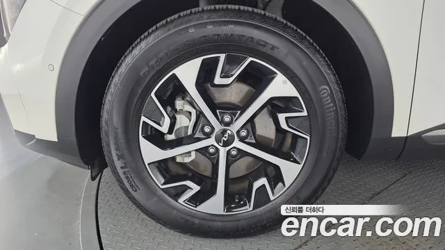 Kia Sportage 2023 thumb 5