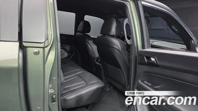 KG_Mobility_Ssangyong Rexton 2023 thumb 12