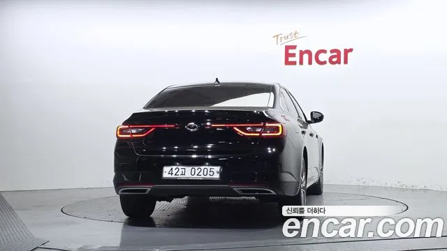 Renault-KoreaSamsung Megane 2016 thumb 4